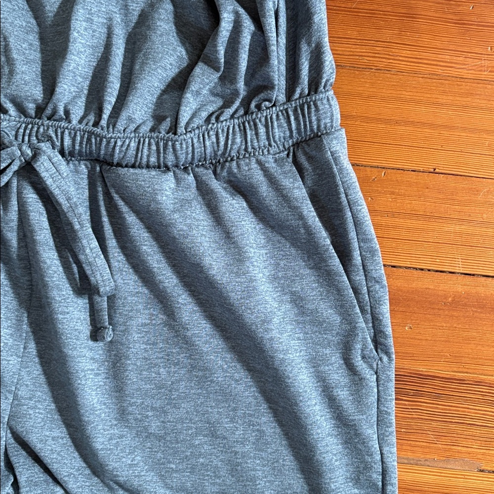 Patagonia Seabrook Jumpsuit (Medium) - Picture 4 of 11